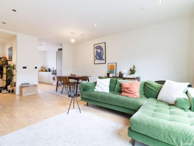 Townhouse for sale in Ladywood, Birmingham