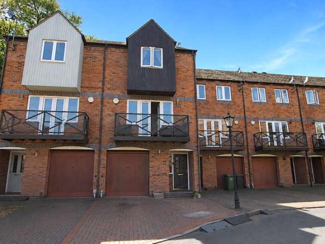 Townhouse for sale in Rushock, Worcestershire