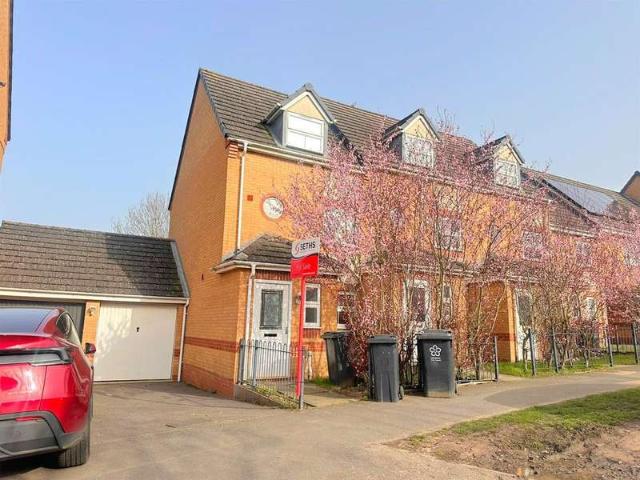 Townhouse for sale in Hamilton, Old Wharf