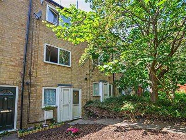 Townhouse for sale in Great Billing, Little Billing