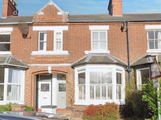 Townhouse for sale in Stone, Baswich