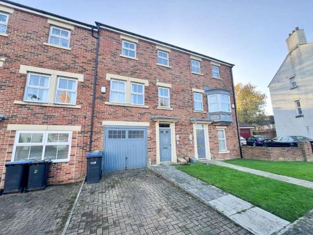 Townhouse for sale in Isle Of Man