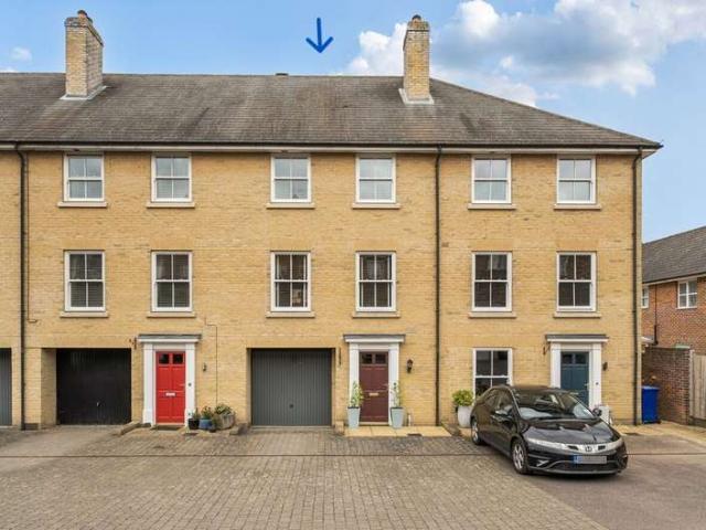 Townhouse for sale in Chedburgh, Suffolk