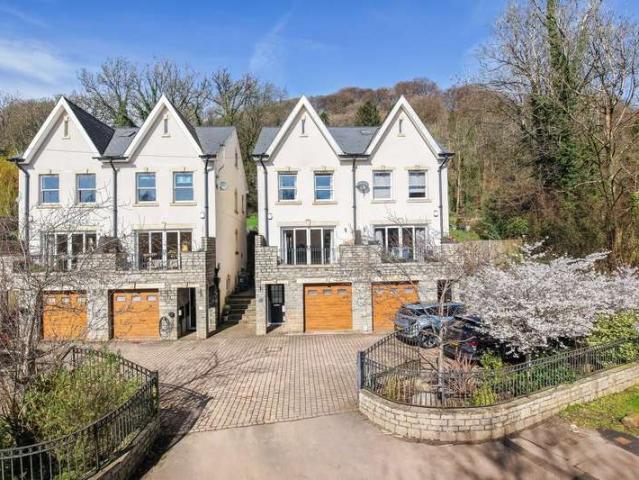 Townhouse for sale in Falcon Lodge, Wales