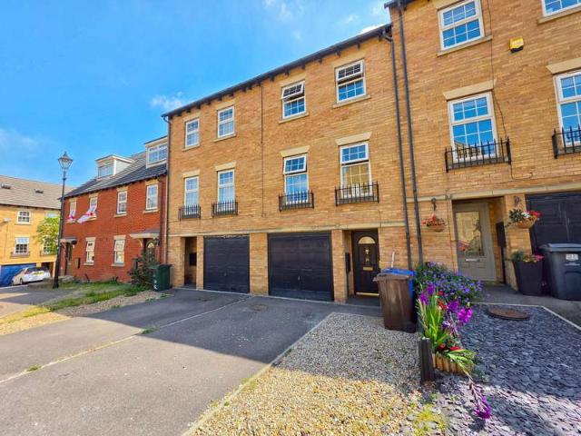 Townhouse for sale in South Yorkshire