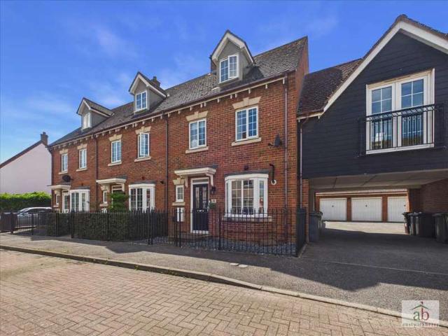 Townhouse for sale in Eastbridge, Suffolk