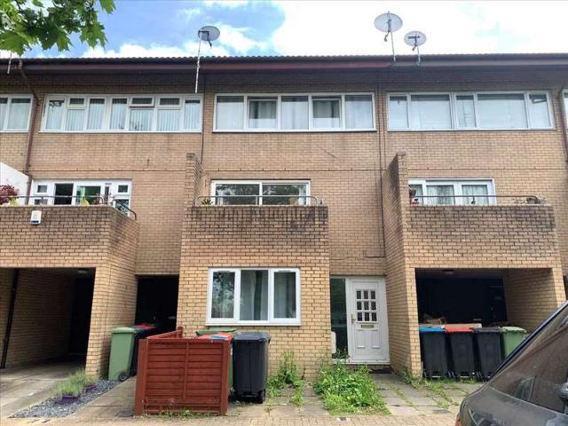 Townhouse for sale in Downs Barn, Great Linford