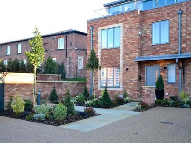 House for rent in Alderley Edge