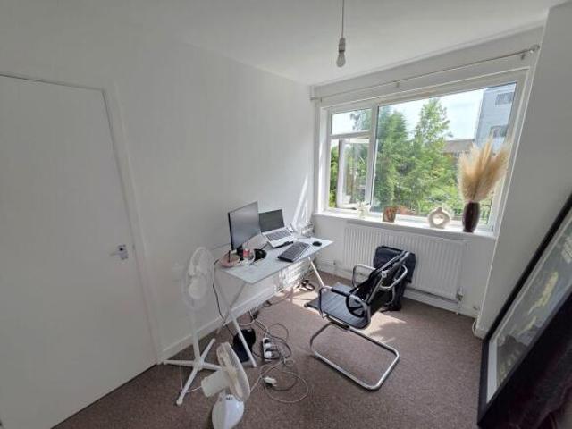 Townhouse for rent in Shoeburyness, Southend-on-Sea