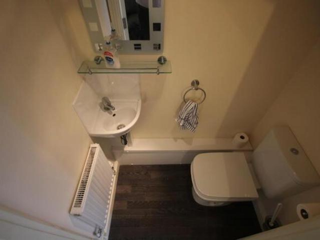 Townhouse for rent in West End, Old Wharf