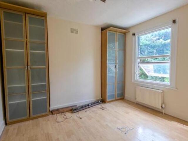 Townhouse for rent in Glyndon, Plumstead