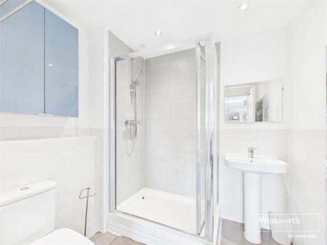 Townhouse for rent in Kintbury, West Berkshire