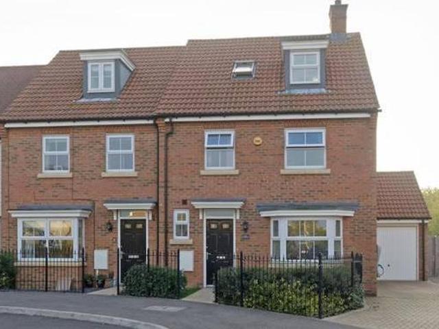House for rent in Lyons, Greater London