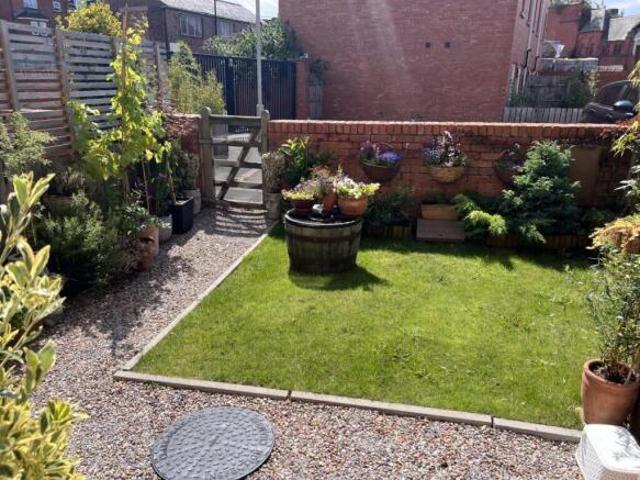 Townhouse for rent in Old, Northamptonshire
