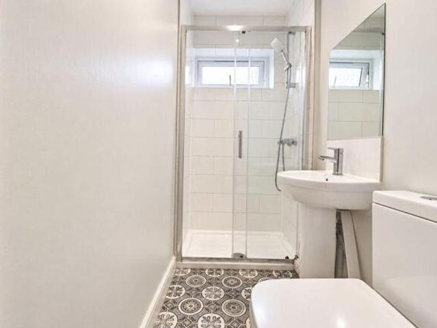 Townhouse for rent in Hulme, Manchester