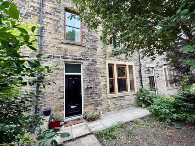 House for rent in Luddenden, West Yorkshire