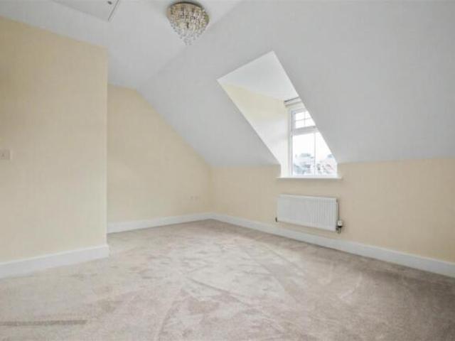 Townhouse for rent in Paradise, Lancashire