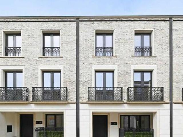 House for sale in Lyons, Greater London