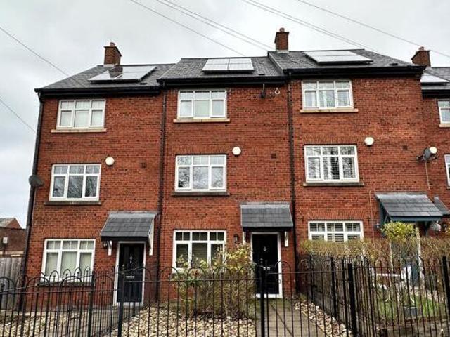 House for rent in Hurdsfield, Macclesfield