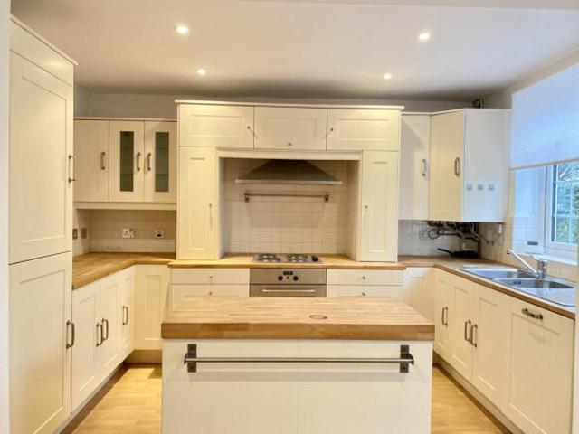Townhouse for rent in Salford Quays, Salford