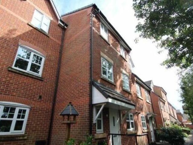 House for rent in Lyons, Greater London