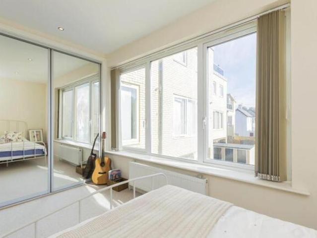 Townhouse for rent in Southsea, City Of Portsmouth