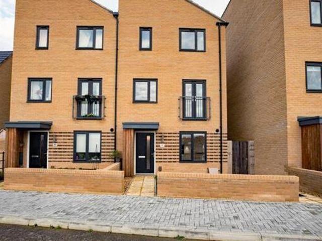 House for rent in Lyons, Greater London