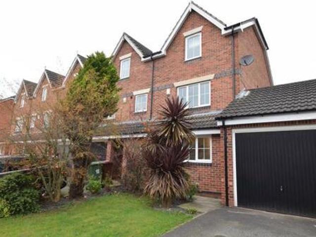 House for rent in Paleside, Wakefield