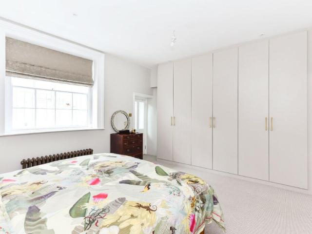 Townhouse for rent in Cat Hill, Isle Of Man