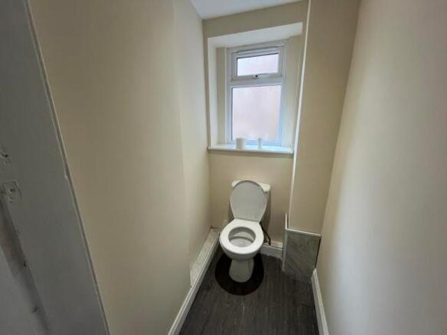 Townhouse for rent in East Bank, Norfolk
