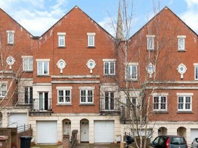 House for rent in Lyons, Greater London