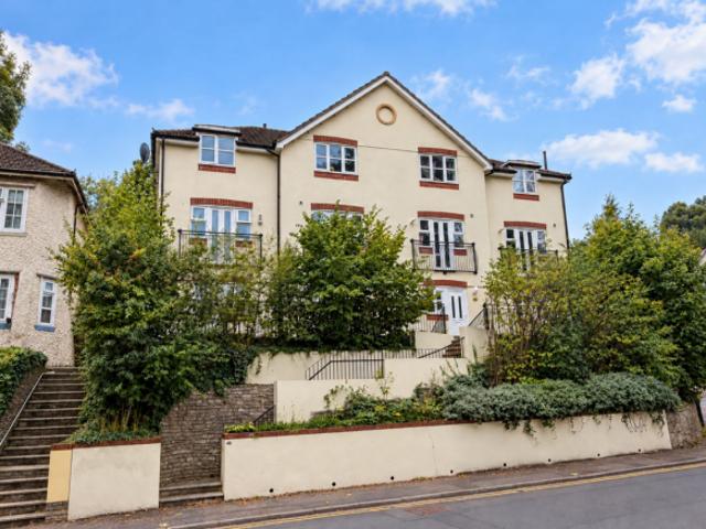 Townhouse for rent in Bournemouth, Bournemouth, Christchurch and Poole