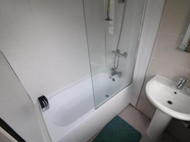 Townhouse for rent in Georgia, Greater Manchester