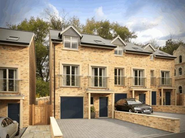 House for sale in Alnwick, Northumberland