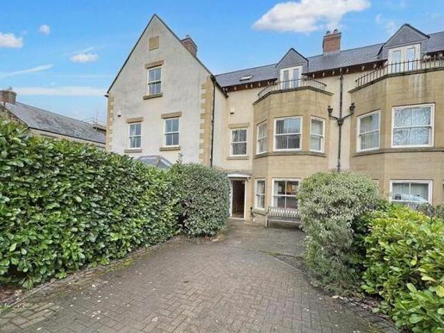 House for sale in Alnwick, Northumberland
