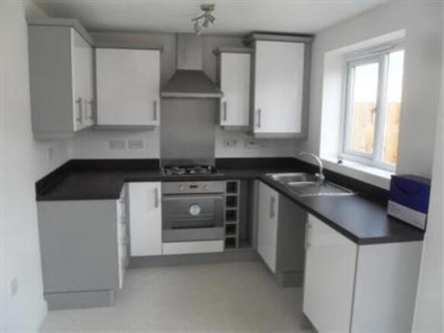 Townhouse for sale in Dutton, Cheshire