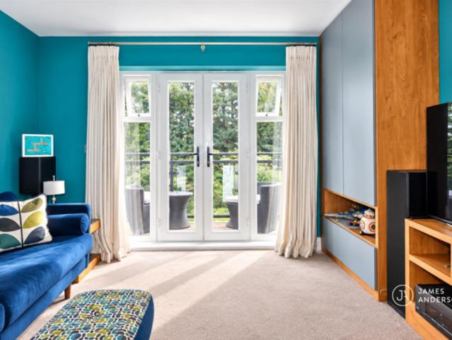 Townhouse for sale in London Borough of Wandsworth, Greater London