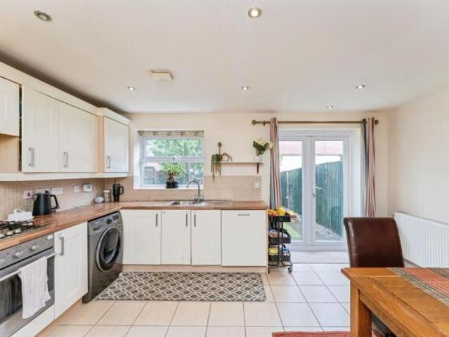Townhouse for sale in Newtown, Two Mills