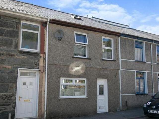 House for sale in Blaenau Ffestiniog, Wales