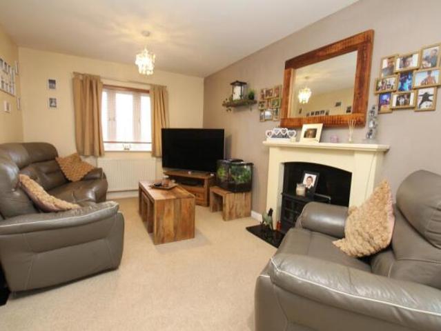 Townhouse for sale in Brayford, Lincolnshire