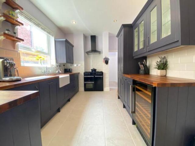 Townhouse for sale in Abington, Northampton