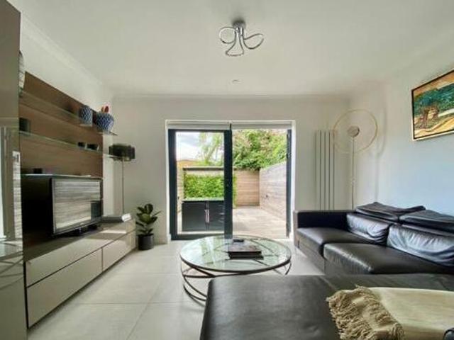 House for sale in Brentford End, Greater London