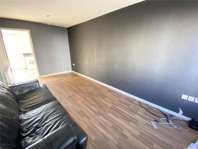 Townhouse for sale in Stoke-on-Trent
