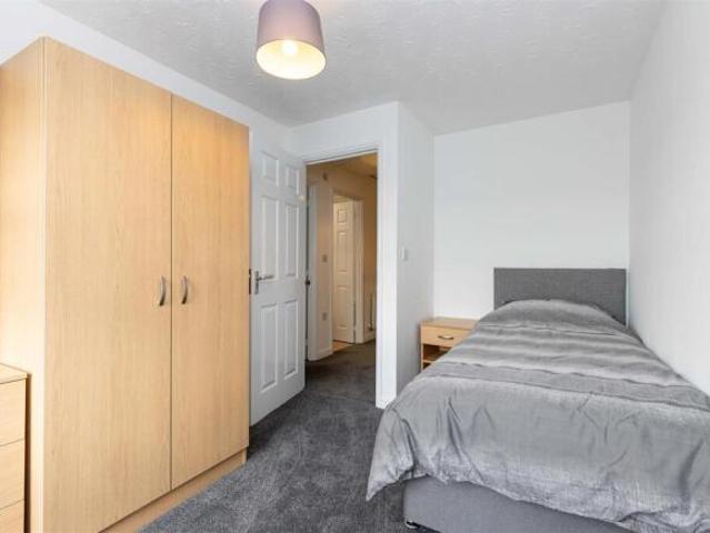 Townhouse for sale in Stoke, Stoke-on-Trent