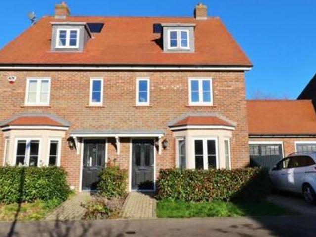 House for sale in World's End, Perryfields