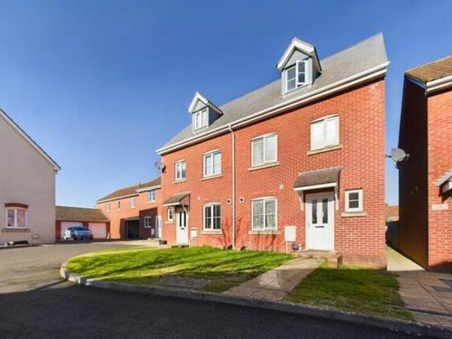 House for sale in Lyons, Greater London