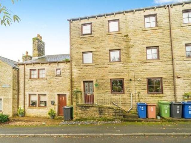 House for sale in Worsthorne, Burnley