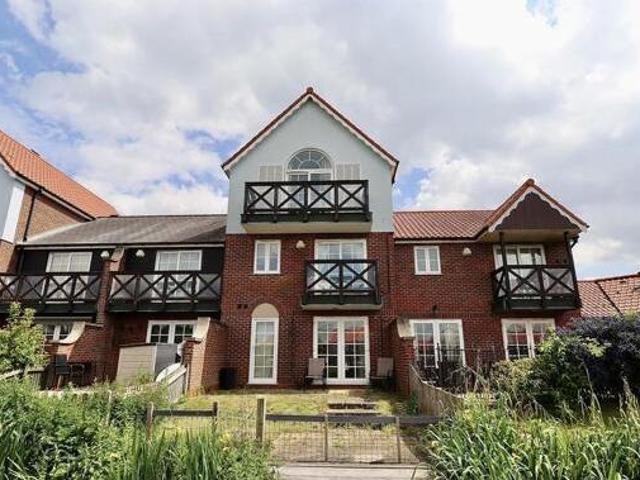 House for sale in Brayford, Lincolnshire