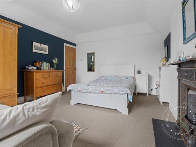 Townhouse for sale in Pontcanna, Wales