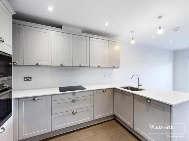 Townhouse for sale in Kintbury, West Berkshire